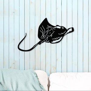 Metal Wall Hanging Stingray Decor, 20" x 16", BLK